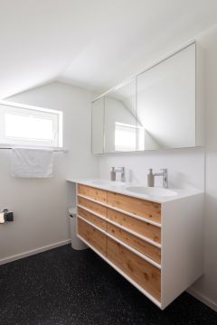 Vorschaubild von Archivbildern aus der Produktekategorie Bad